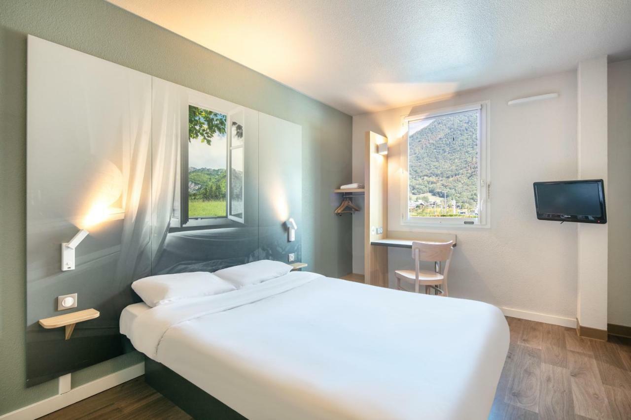 B&B Hotel Saint Jean De Maurienne Sainte-Marie-de-Cuines Dış mekan fotoğraf