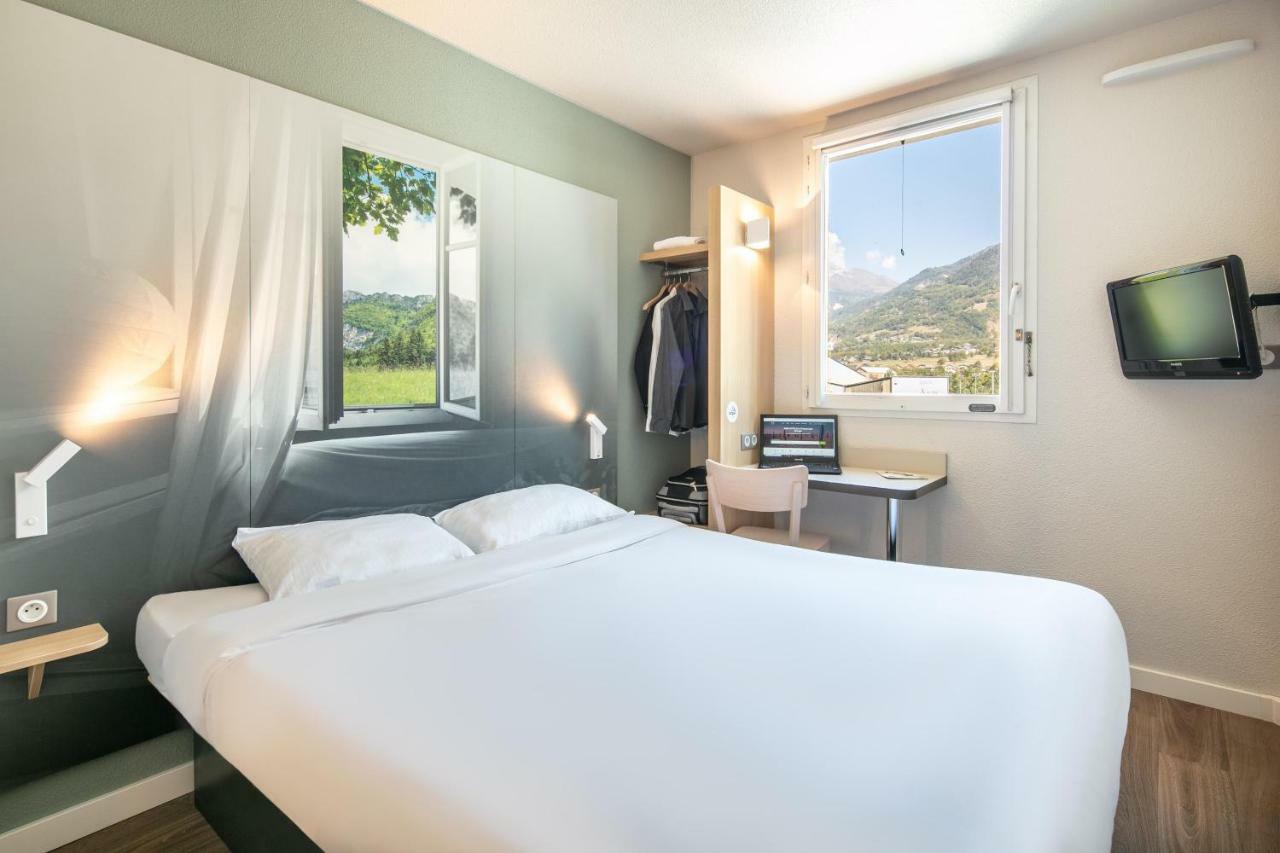 B&B Hotel Saint Jean De Maurienne Sainte-Marie-de-Cuines Dış mekan fotoğraf